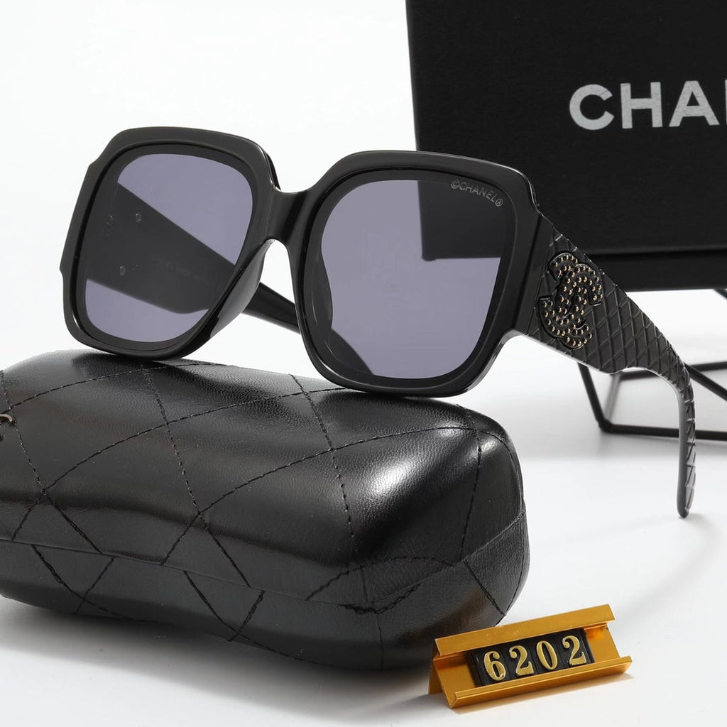 New Style Fashion Sunglasses In 2022 product image 4, provided for visual reference and product detail review
