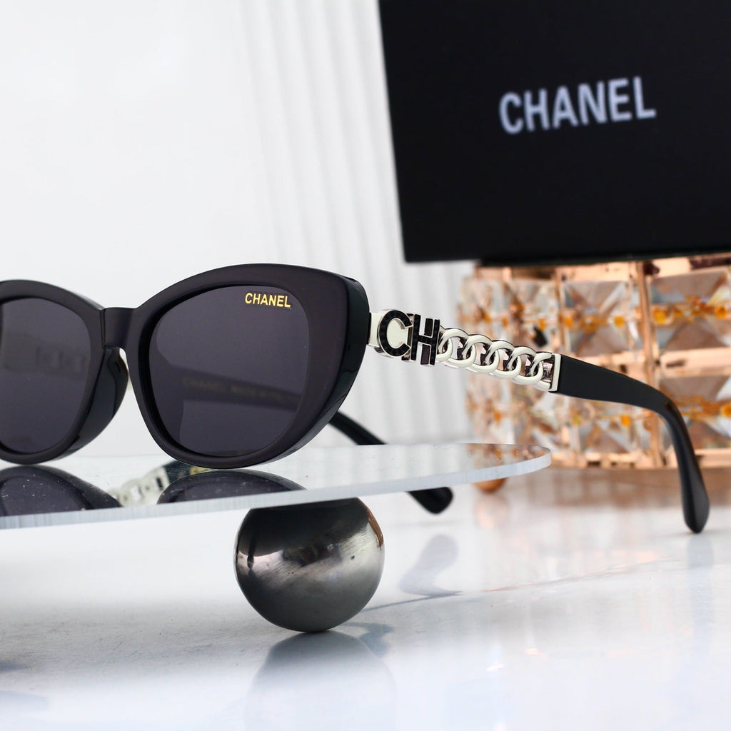 New Stylish Sunglasses-71 product image 6, provided for visual reference and product detail review