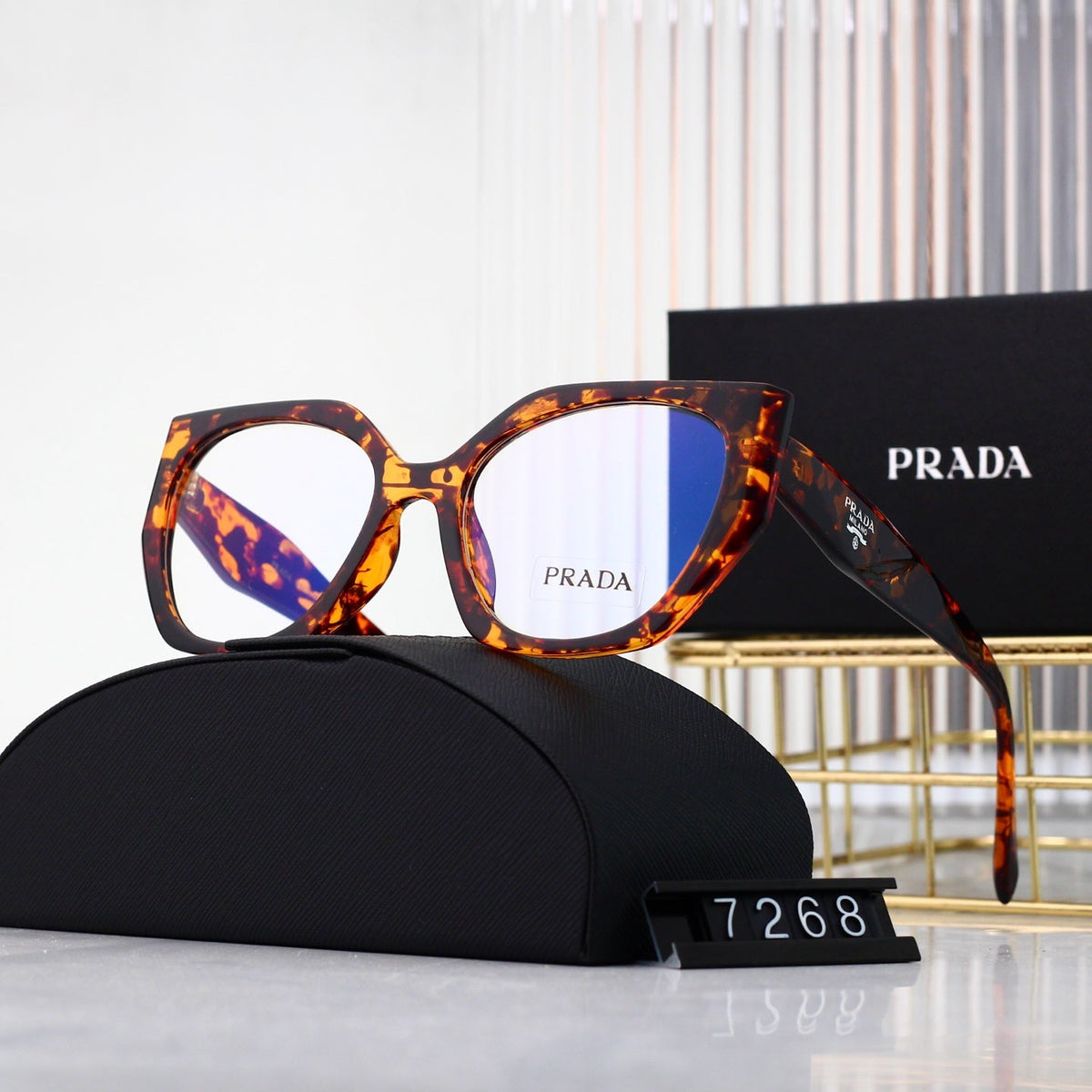 New Stylish Sunglasses-19 product image 5, provided for visual reference and product detail review