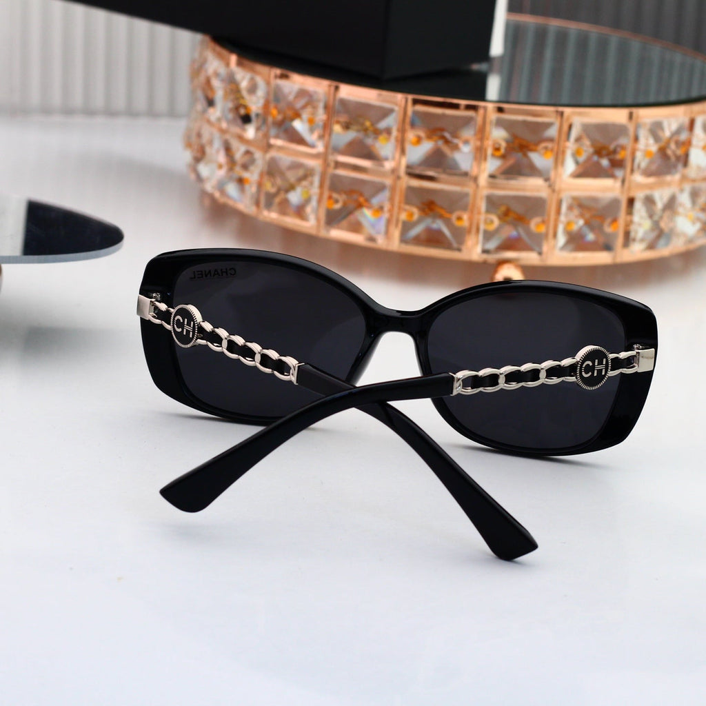 New Stylish Sunglasses-77 product image 9, provided for visual reference and product detail review