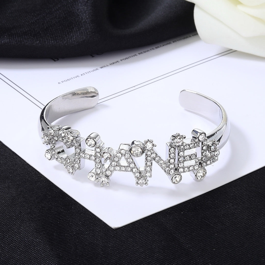 High-Quality Bracelets-185 product image 4, provided for visual reference and product detail review