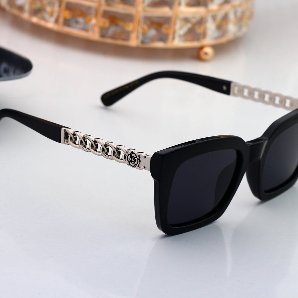 New Stylish Sunglasses-70 product image 7, provided for visual reference and product detail review