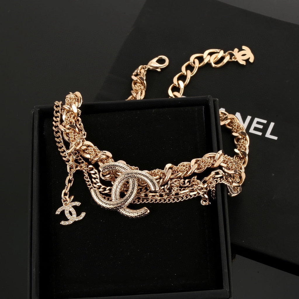 High-Quality Necklaces-100 product image 2, provided for visual reference and product detail review