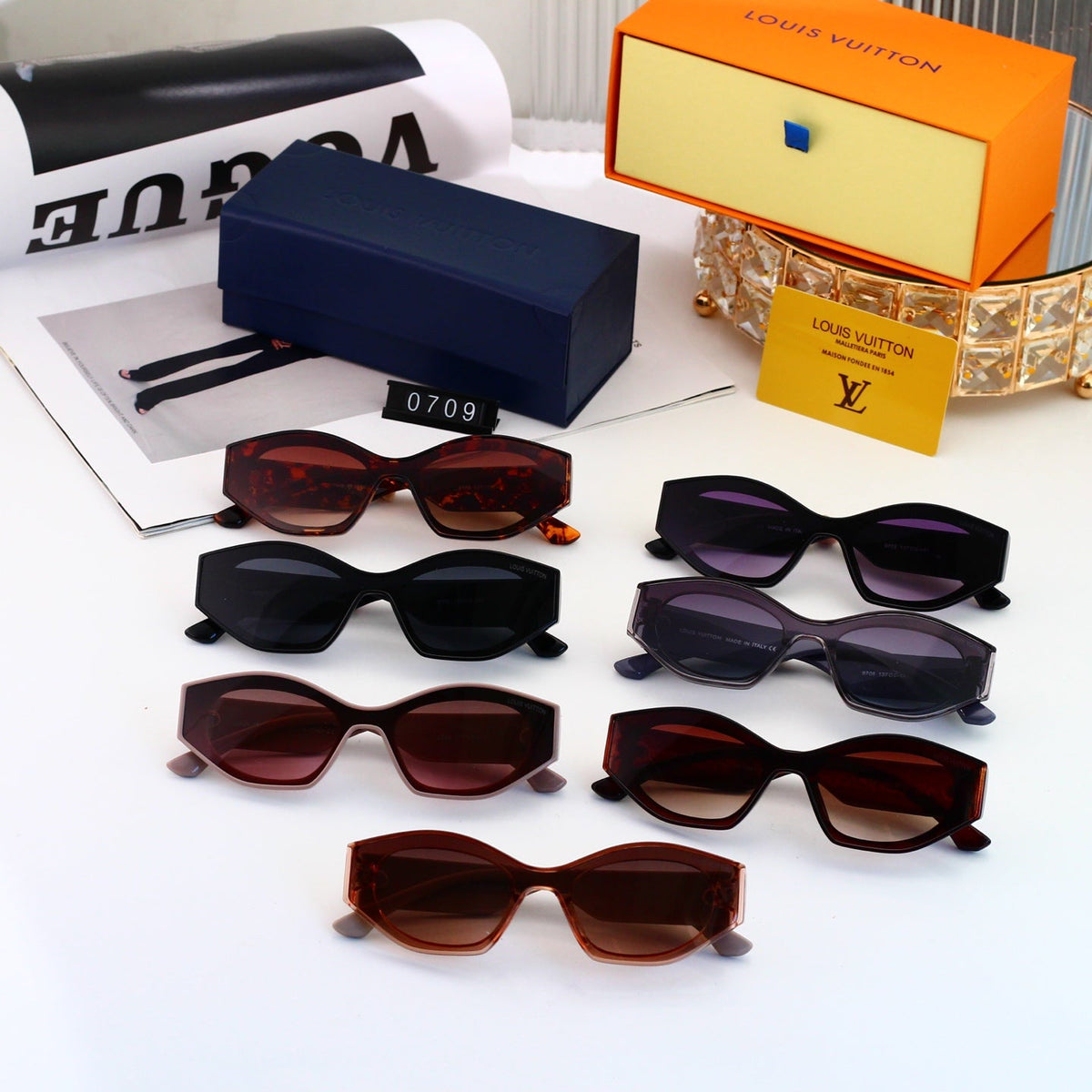 New Stylish Sunglasses-40 product image 11, provided for visual reference and product detail review