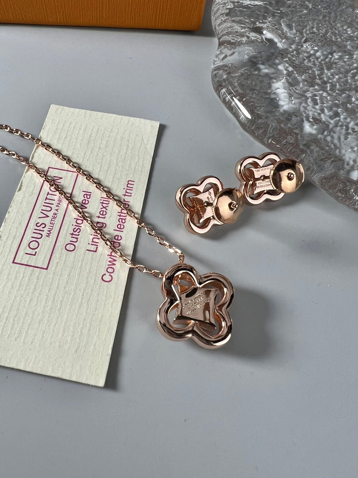 High-Quality Stud Earrings-17 product image 8, provided for visual reference and product detail review