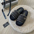 2023 Fashionable slippers product image 1, provided for visual reference and product detail review
