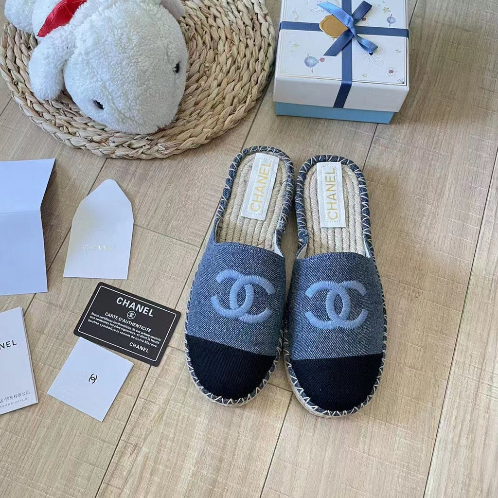 2023 New CC canvas slippers product image 5, provided for visual reference and product detail review