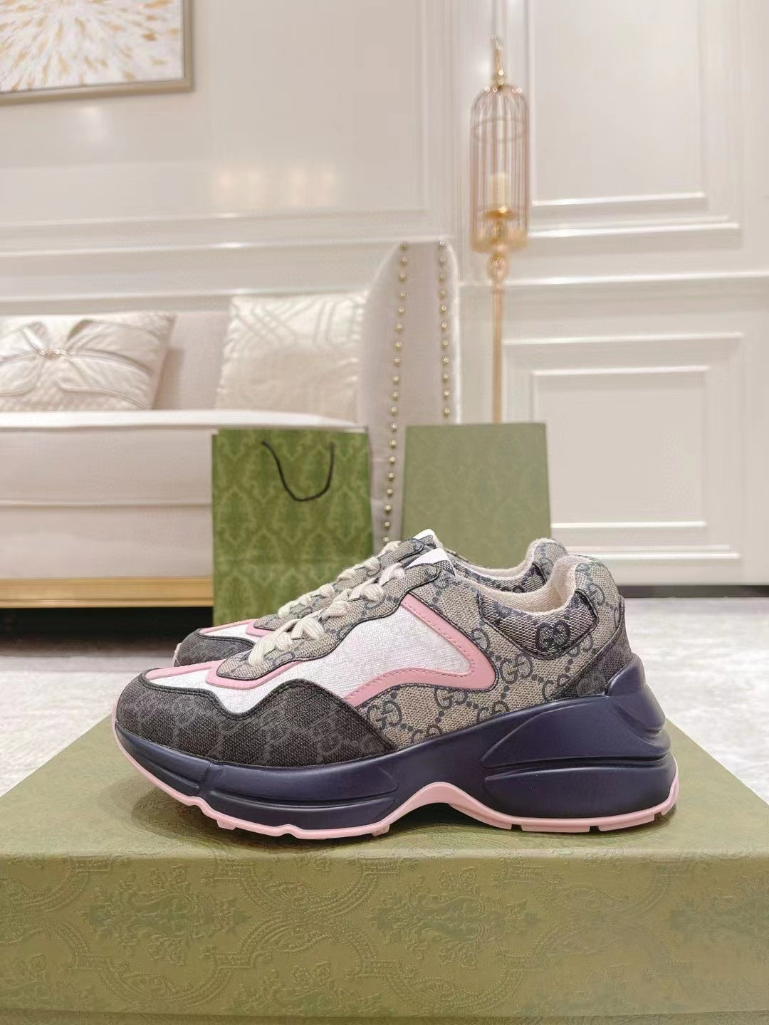 2023 lovers CC Top quality sneakers product image 6, provided for visual reference and product detail review
