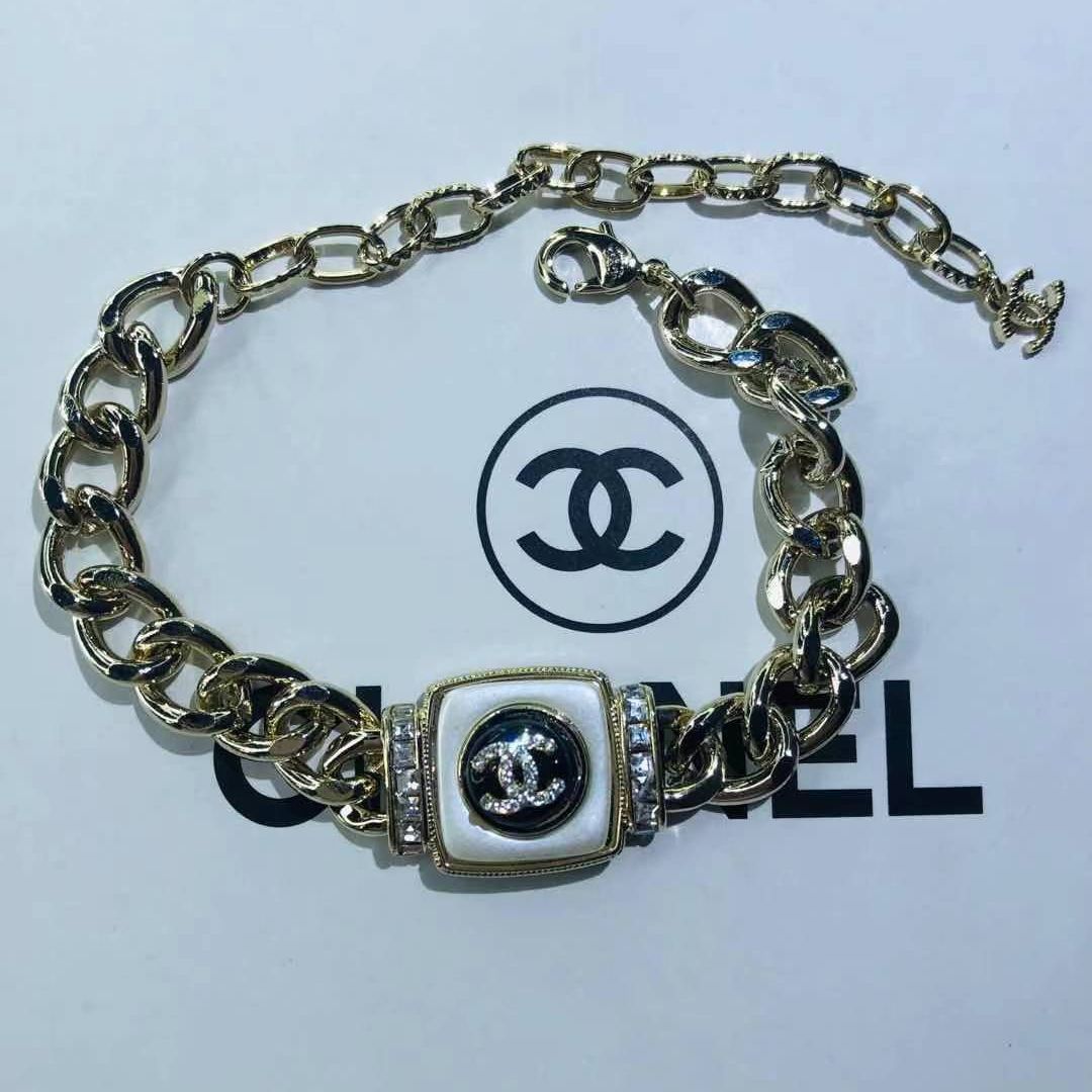 (Xiaoxiang Bracelet) Xiaoxiang Classic Vintage Bracelet product image 7, provided for visual reference and product detail