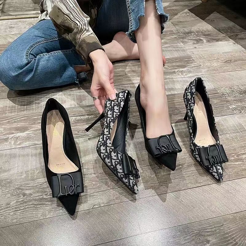 2023 DO Retro pointed toe high heels product image 5, provided for visual reference and product detail review