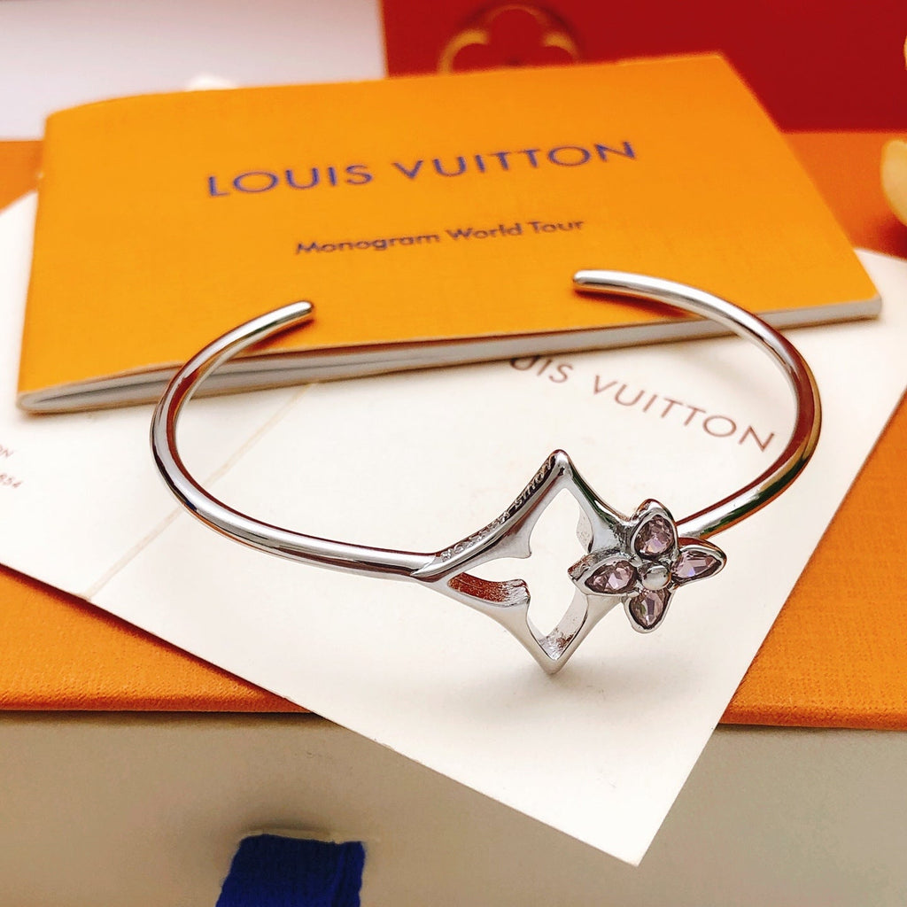 High-Quality Colored Diamond Bangle product image 4, provided for visual reference and product detail review