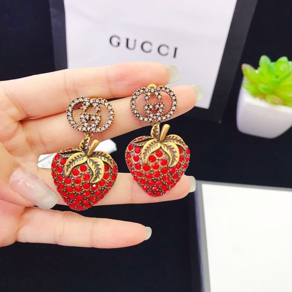 Strawberry stud earrings product image 2, provided for visual reference and product detail review
