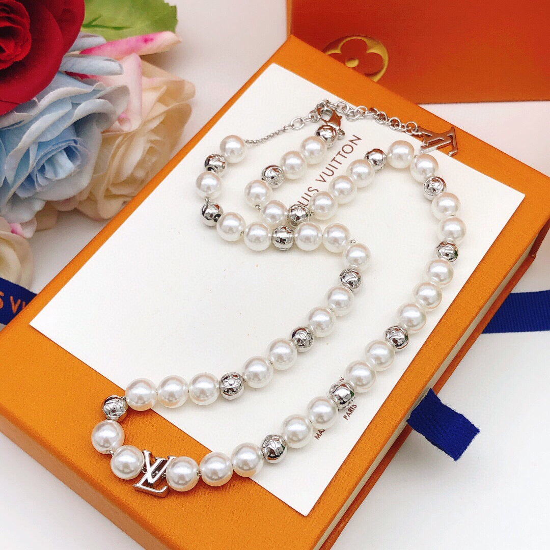 High-Quality Necklaces-31 product image 4, provided for visual reference and product detail review