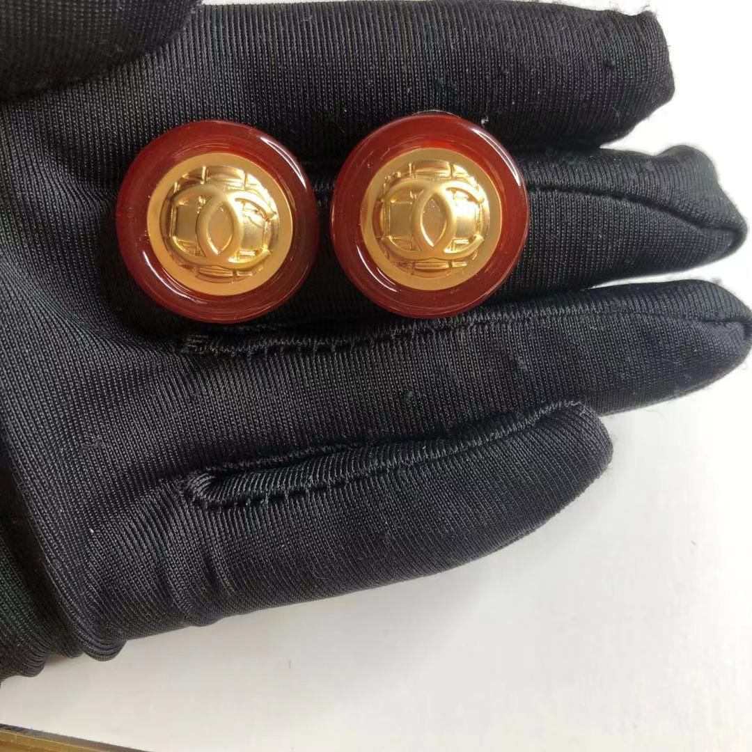 (C earrings) Small fragrant vintage earrings product image 33, provided for visual reference and product detail review