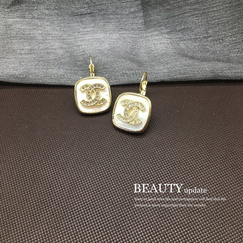 2022 New Earrings product image 8, provided for visual reference and product detail review