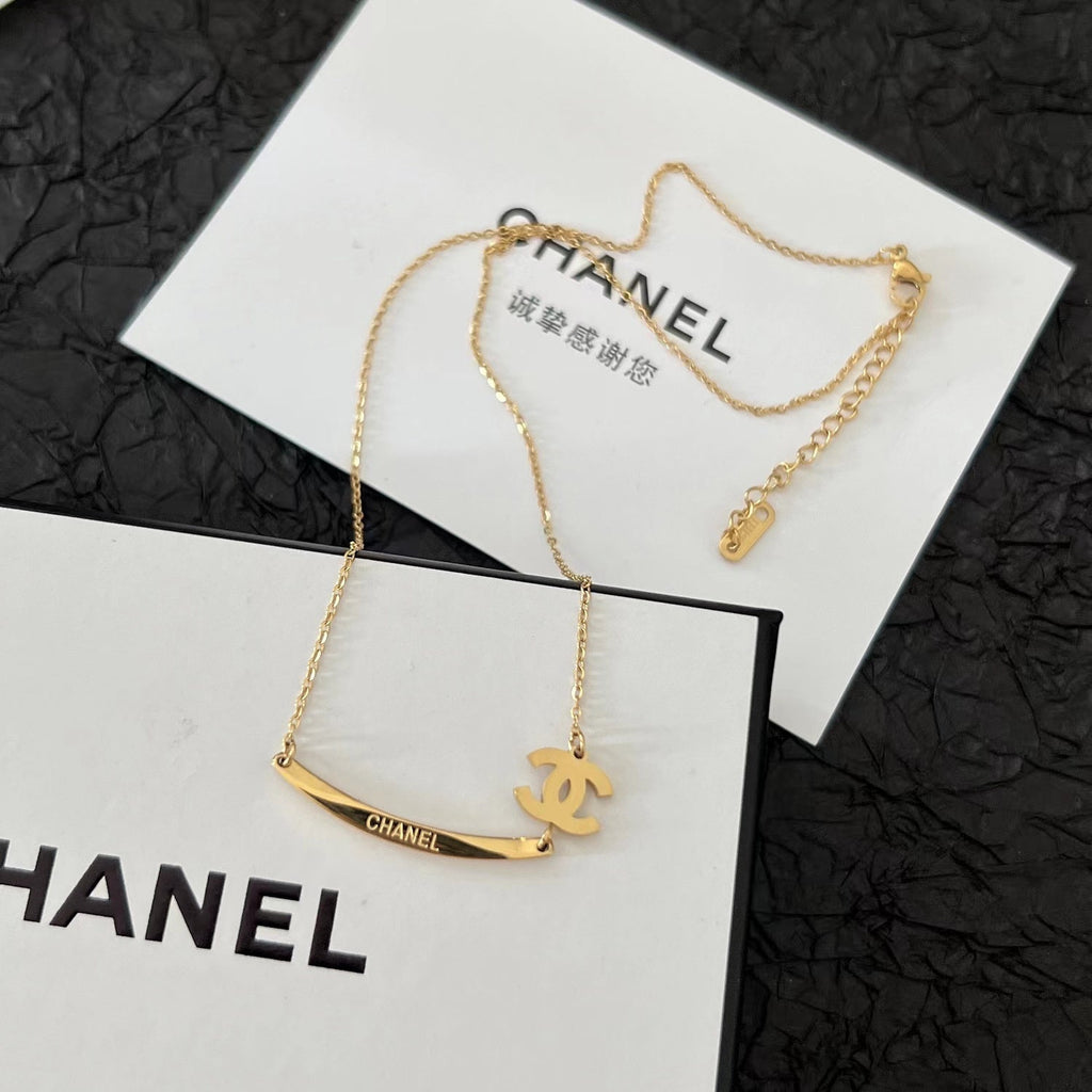 2023 New Fashion Necklace product image 8, provided for visual reference and product detail review