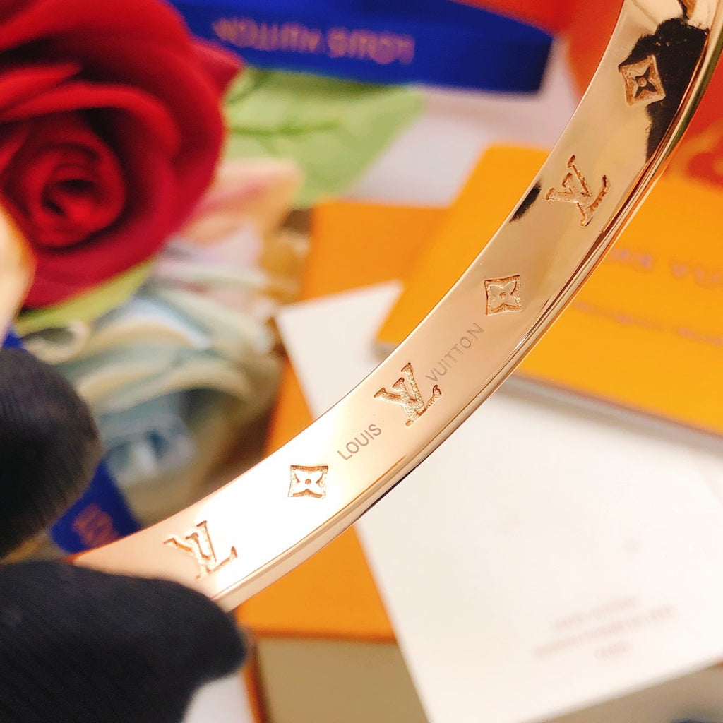 High-Quality Polished Bangle product image 6, provided for visual reference and product detail review