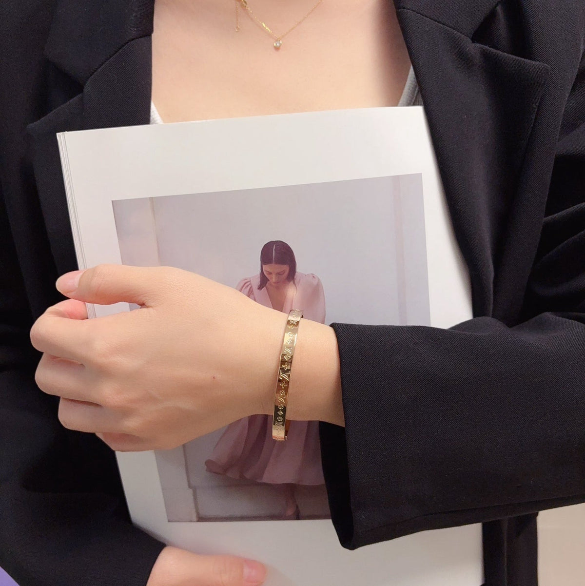 High-Quality Bracelets-21 product image 3, provided for visual reference and product detail review