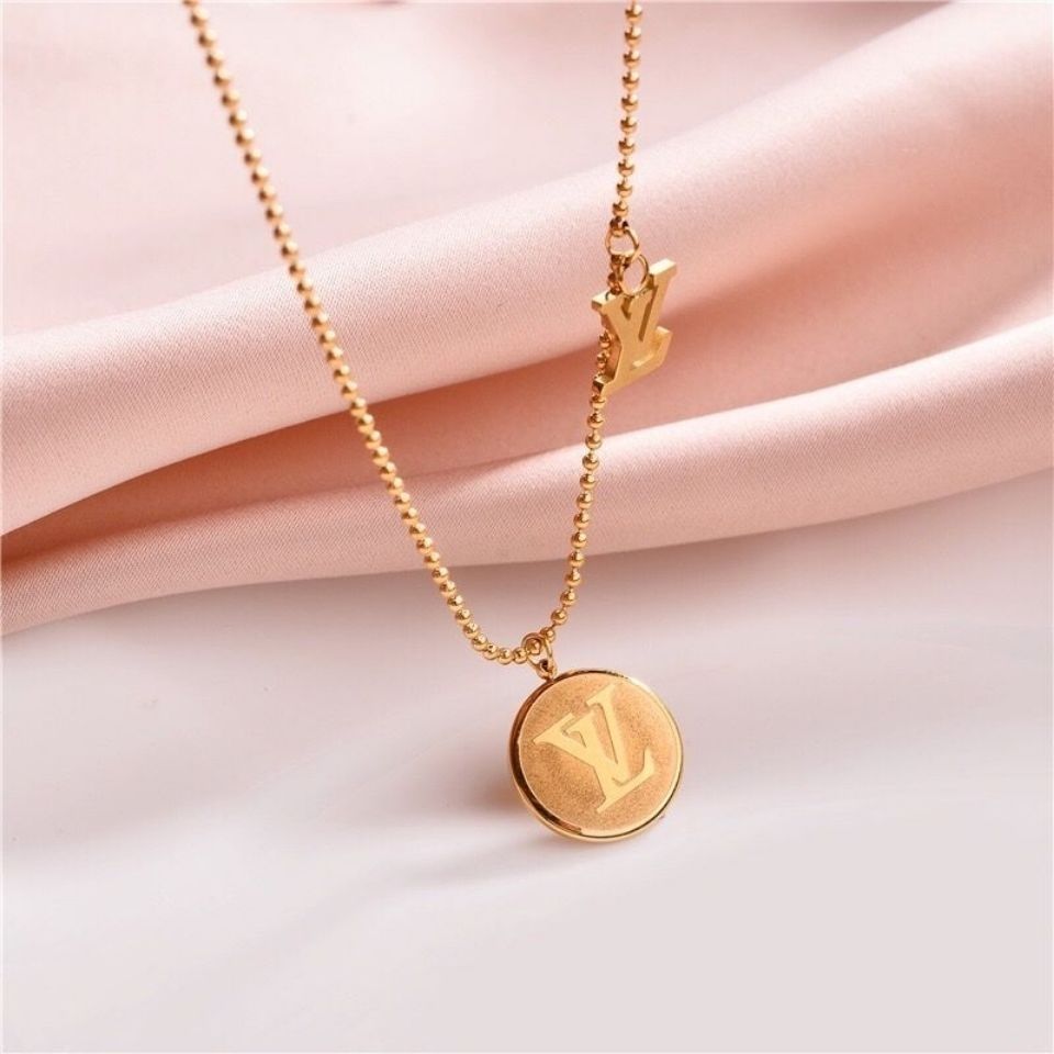New small fragrant necklace product image 4, provided for visual reference and product detail review