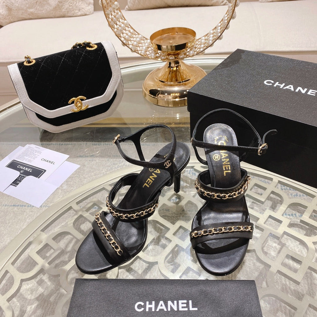 2023 catwalk style double C chain sandals -S40 product image 2, provided for visual reference and product detail review