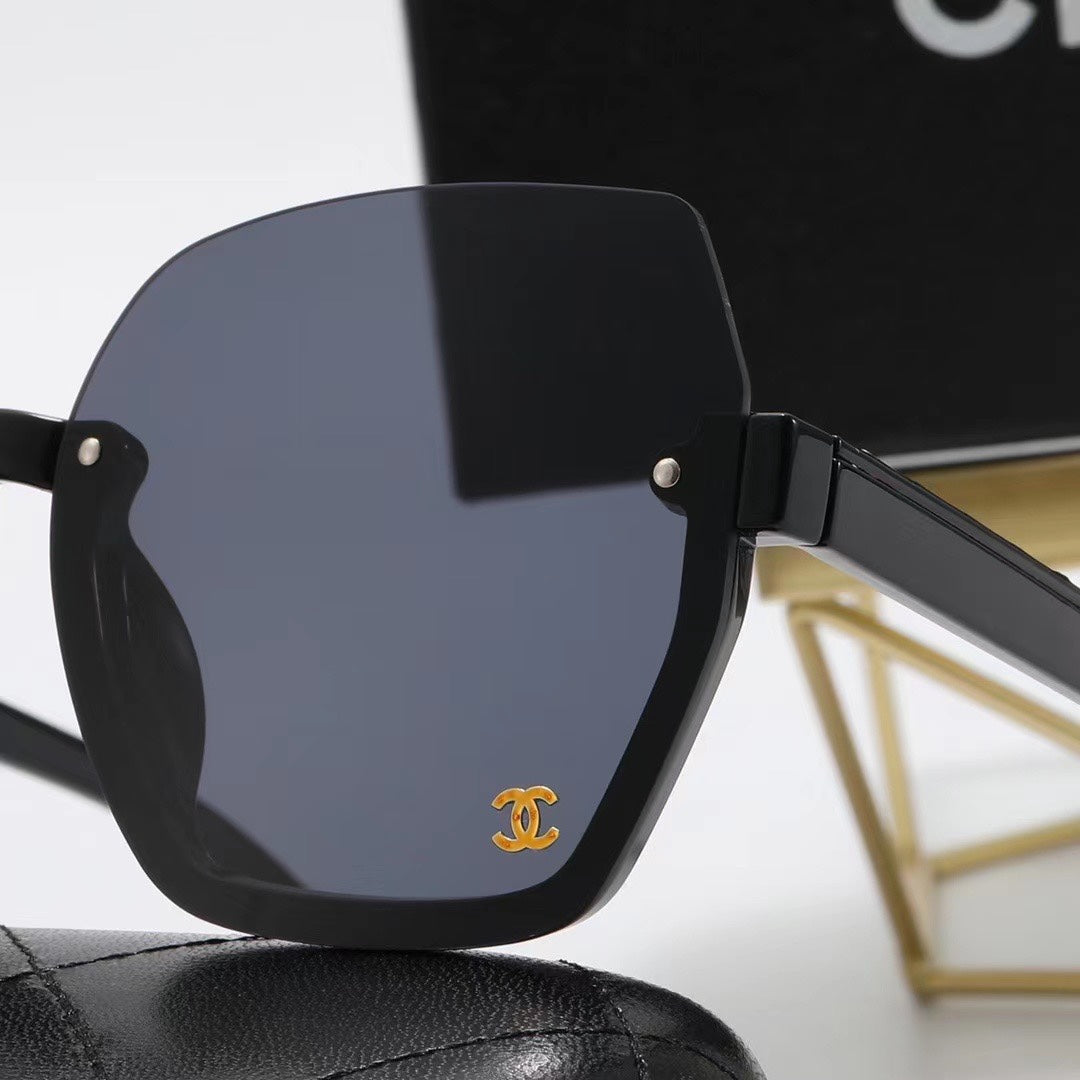 2022 Ladies Fashion Classic Sunglasses product image 7, provided for visual reference and product detail review