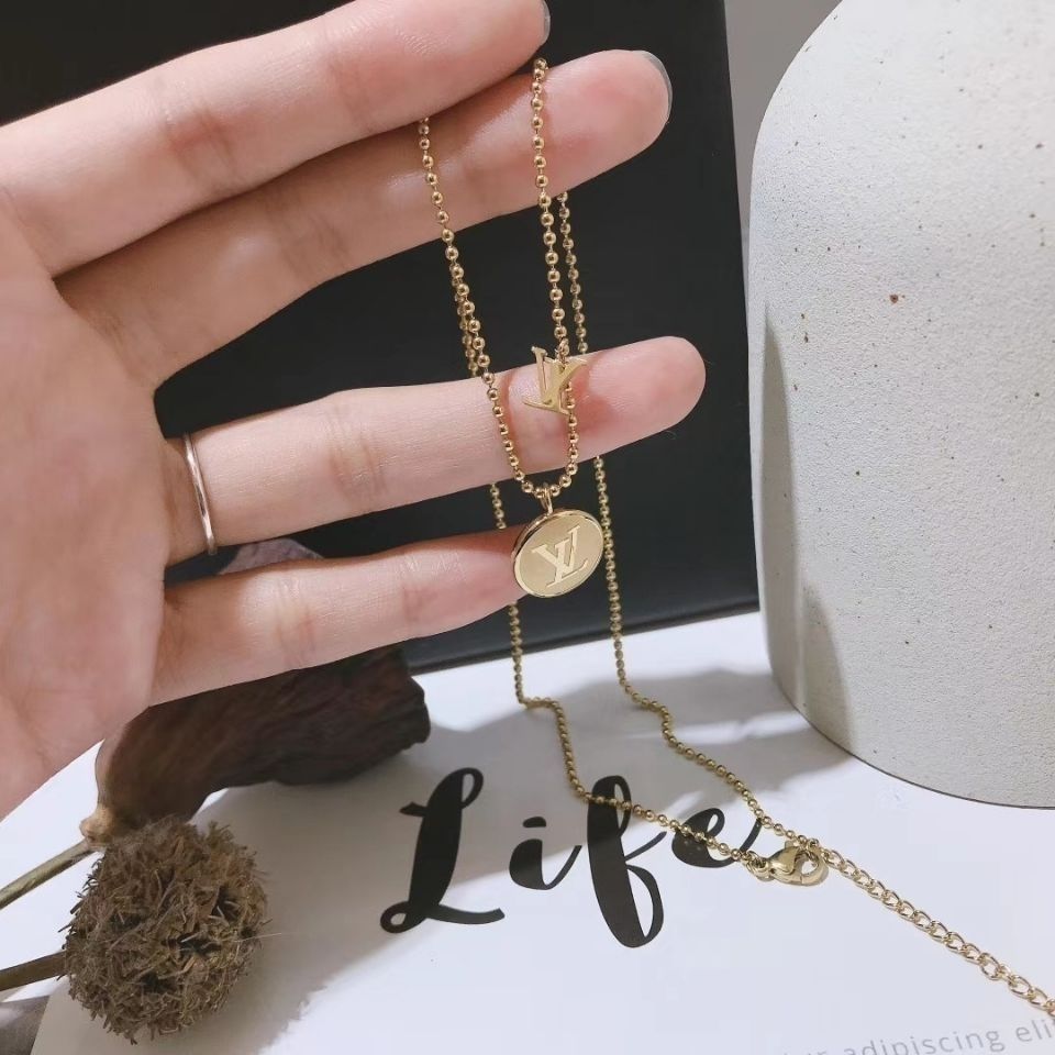 New small fragrant necklace product image 6, provided for visual reference and product detail review