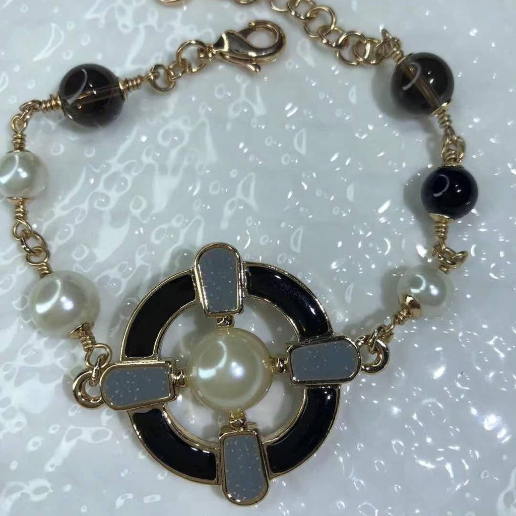 Xiaoxiang classic vintage brass bracelet product image 15, provided for visual reference and product detail review