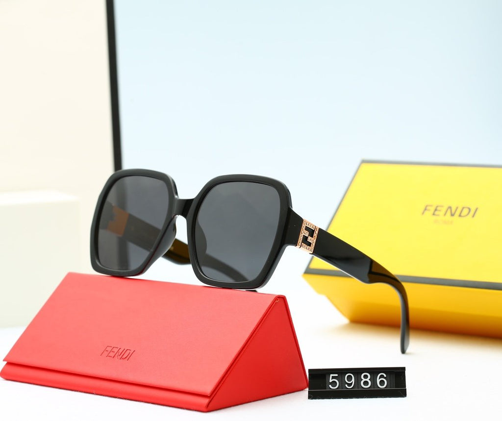 Gradient Color Sunglasses For Women product image 7, provided for visual reference and product detail review