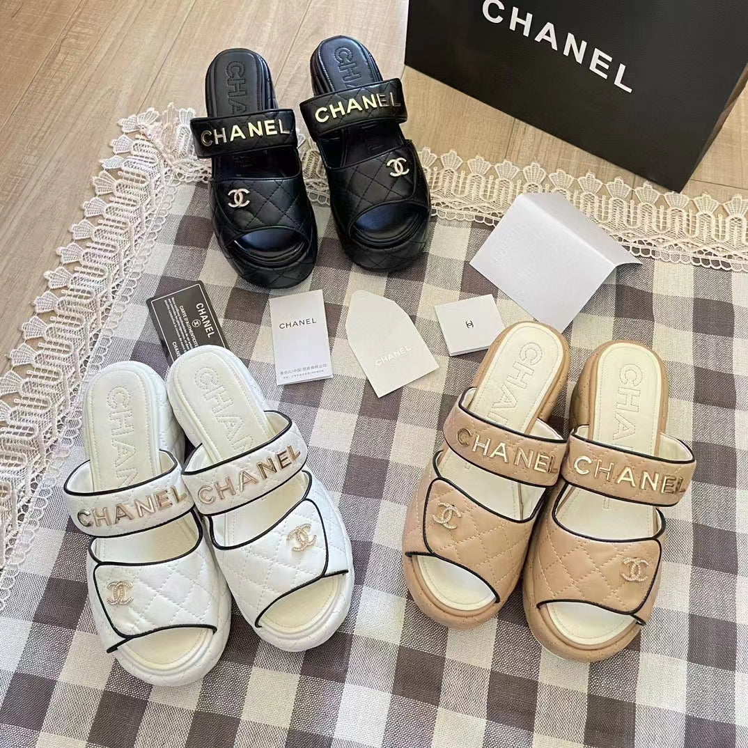 2023 CC High-heeled slippers product image 1, provided for visual reference and product detail review