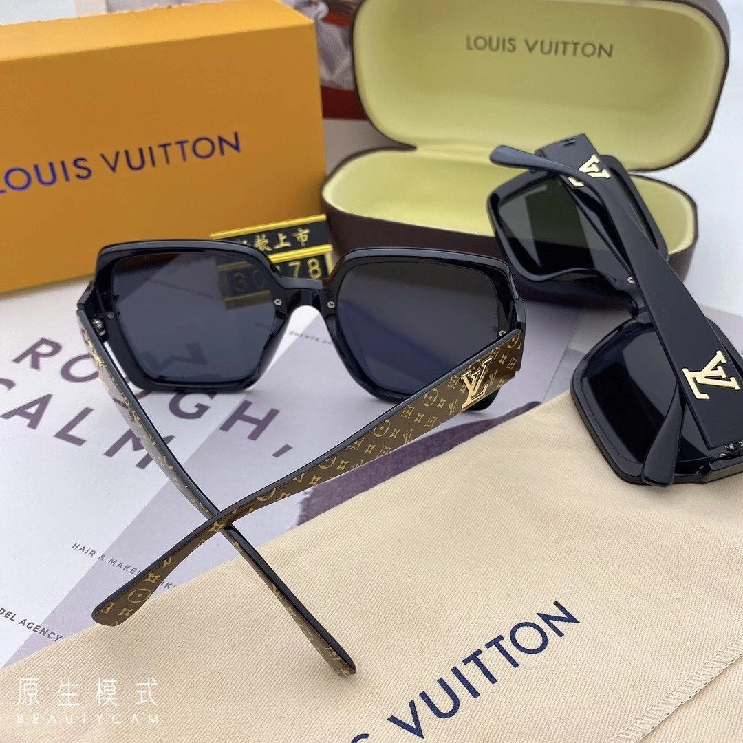 Classical Fashion Unisex Sunglasses product image 6, provided for visual reference and product detail review