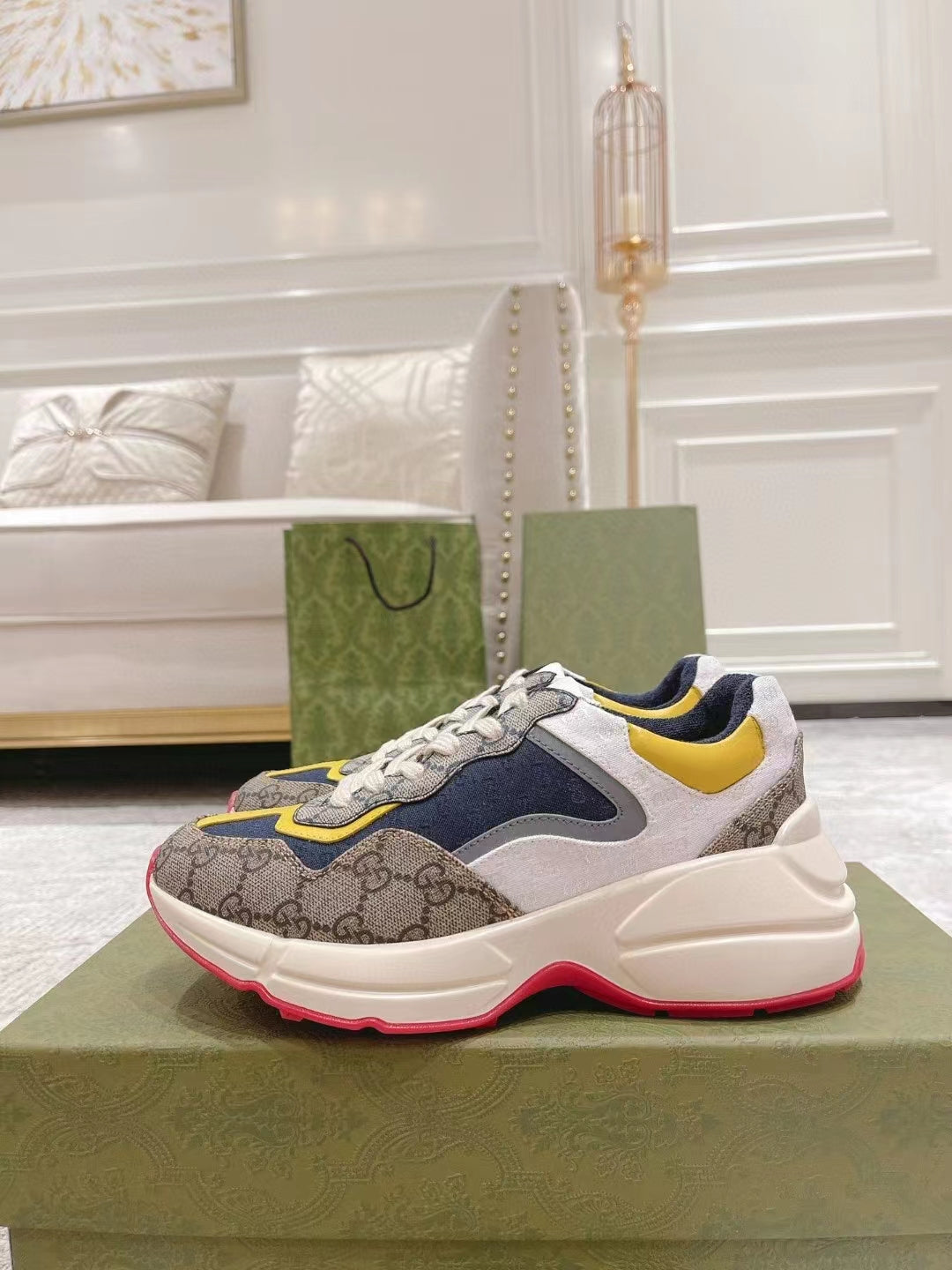 2023 lovers CC Top quality sneakers product image 3, provided for visual reference and product detail review