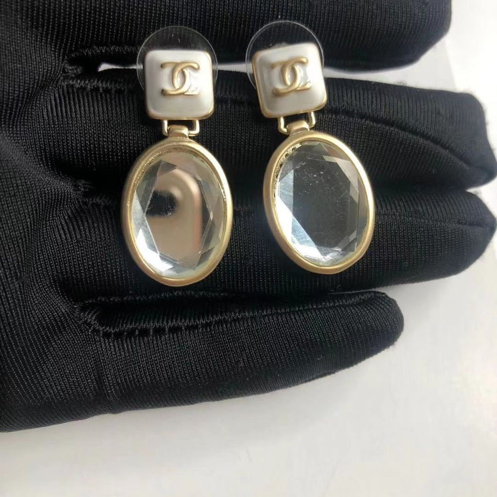 Small Fragrant Vintage Earrings product image 41, provided for visual reference and product detail review