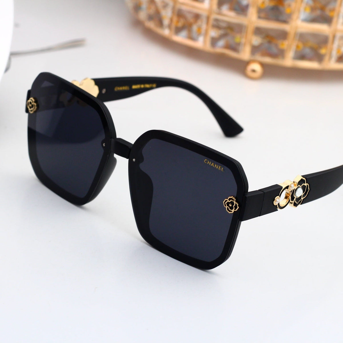 New Stylish Sunglasses-61 product image 6, provided for visual reference and product detail review