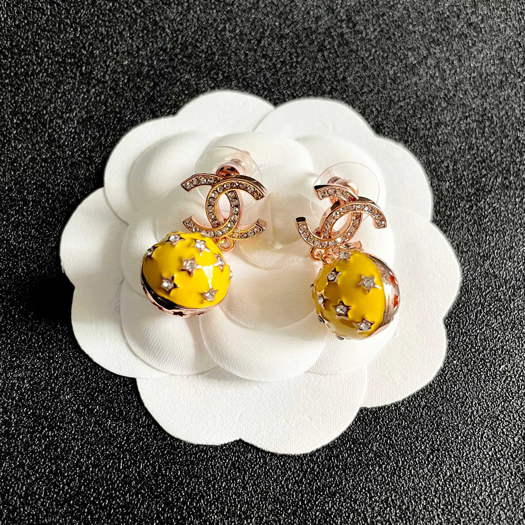 High-Quality Stud Earrings-155 product image 2, provided for visual reference and product detail review