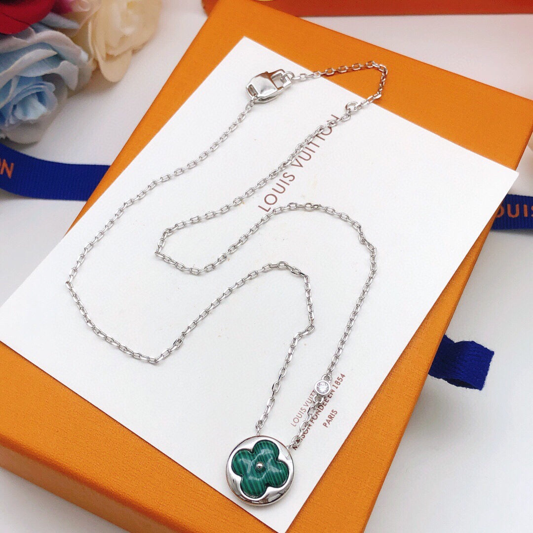 High-Quality Necklaces-32 product image 4, provided for visual reference and product detail review