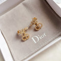 Fashion sparkling earrings product image 1, provided for visual reference and product detail review