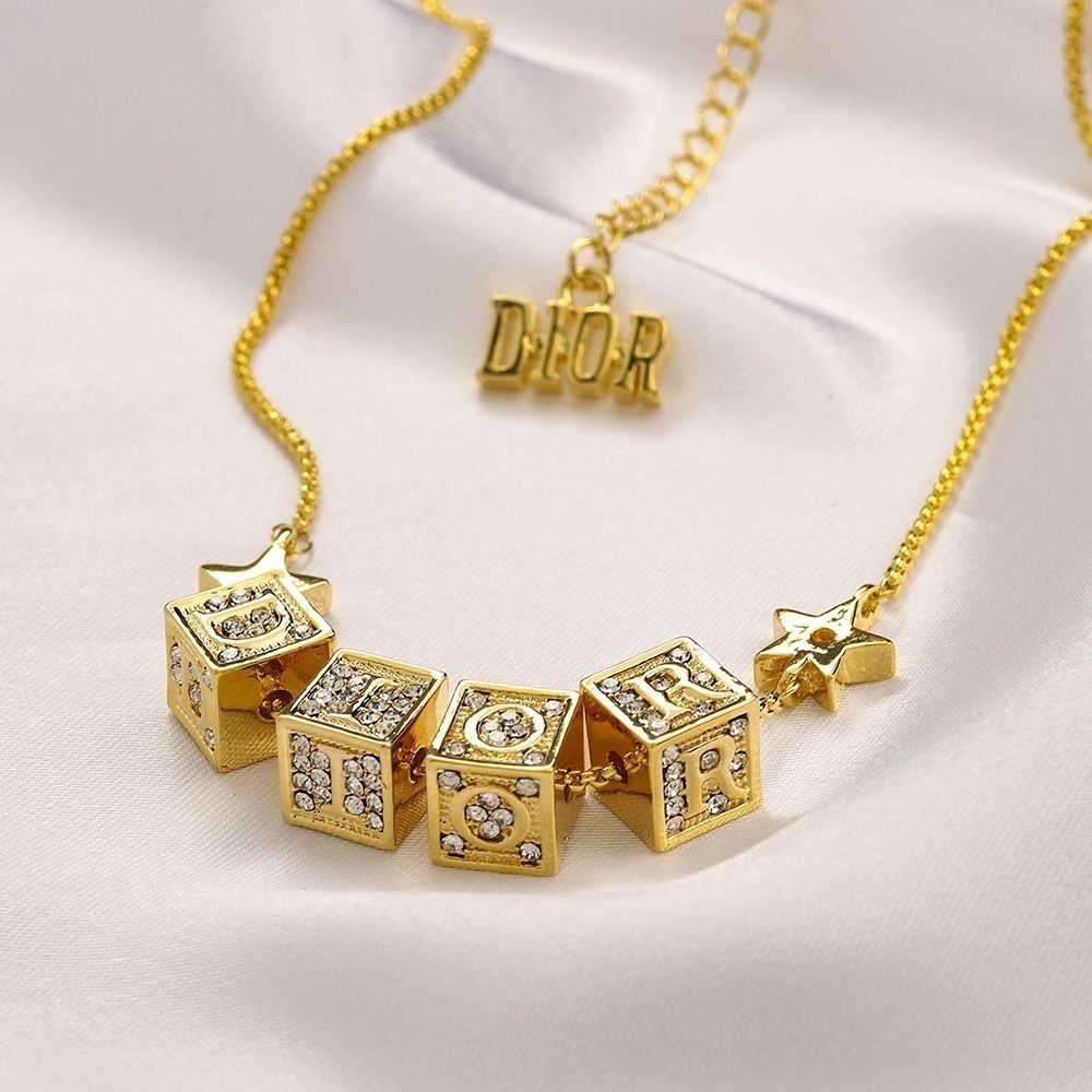 Electroplated titanium steel full diamond bracelet necklace product image 6, provided for visual reference and product