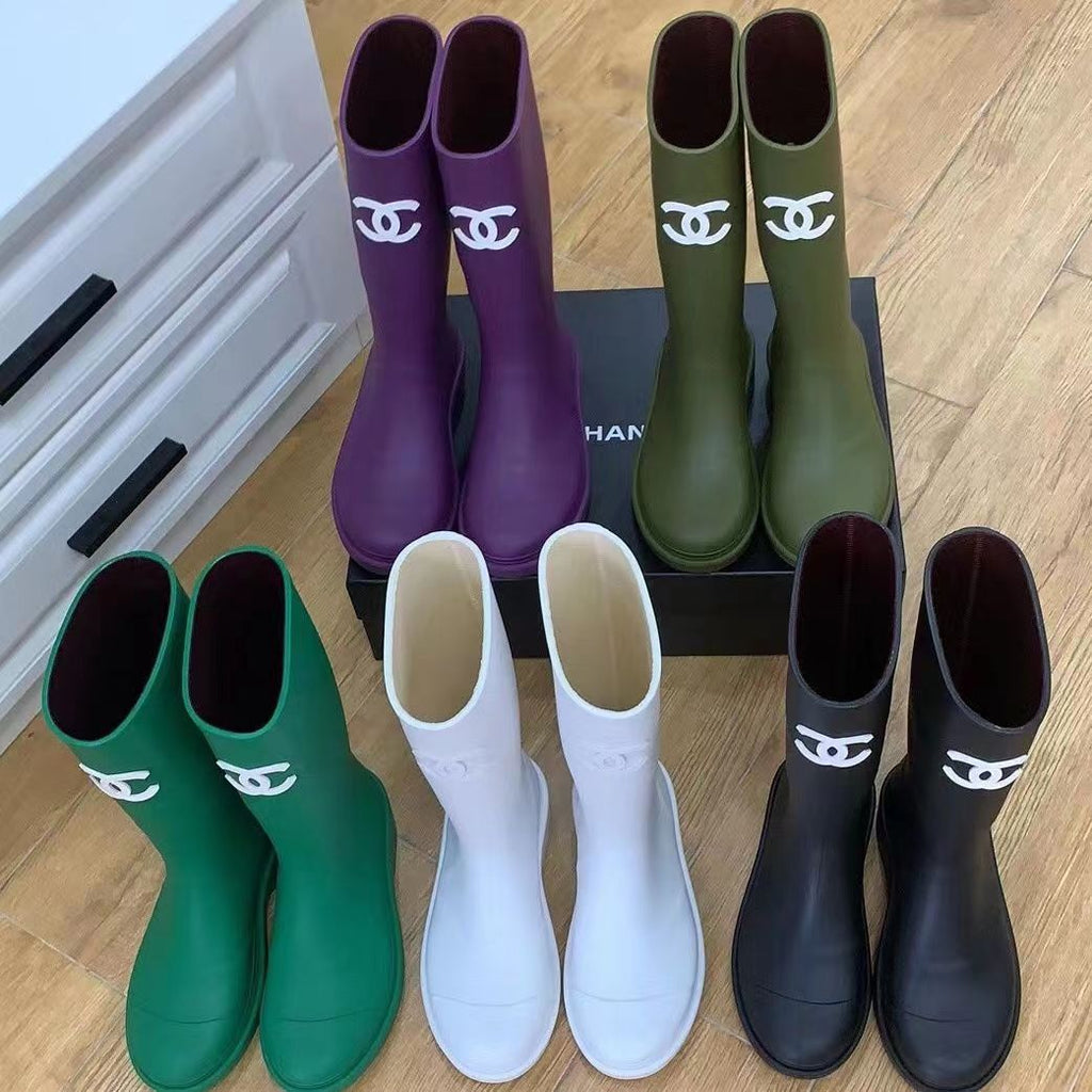 New Fashion oiled or rubber boots for wet weather Short Boots product image 1, provided for visual reference and product