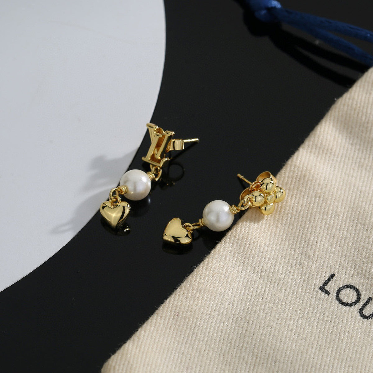 High-Quality Stud Earrings-zz product image 5, provided for visual reference and product detail review
