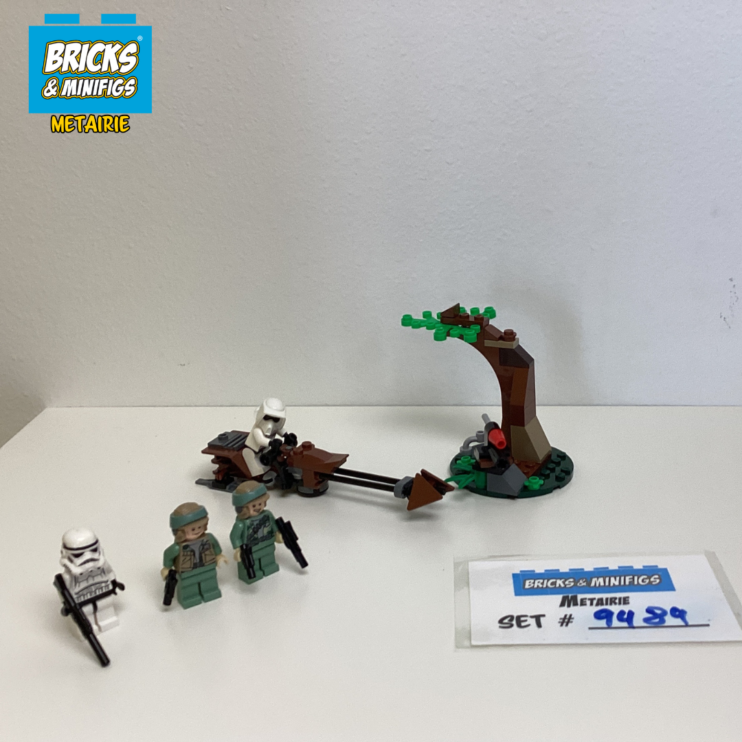 9489 Endor Rebel Trooper & Imperial Trooper Battle Pack (U) product image 1, provided for visual reference and product