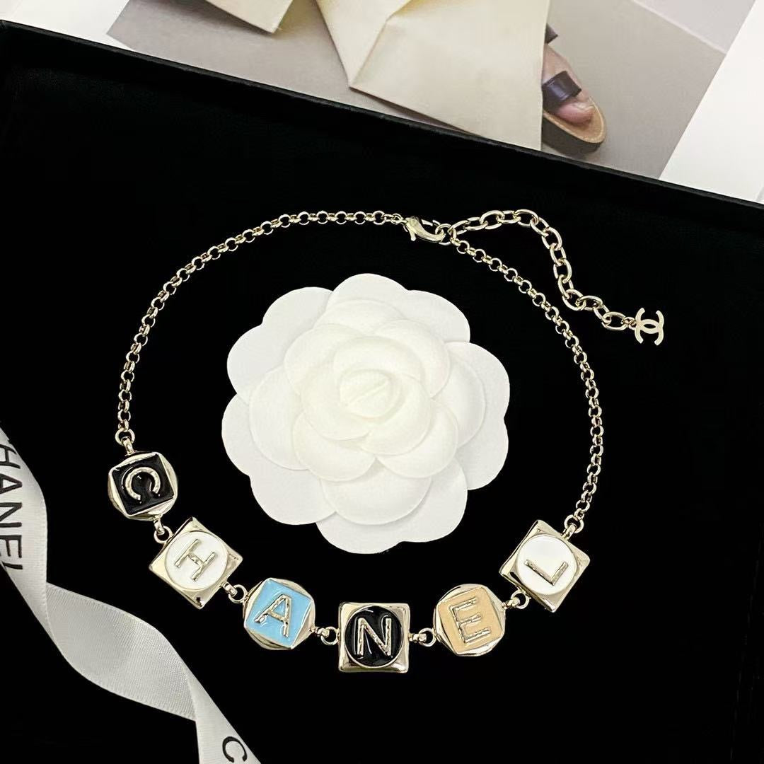 High-Quality Necklaces-182 product image 3, provided for visual reference and product detail review