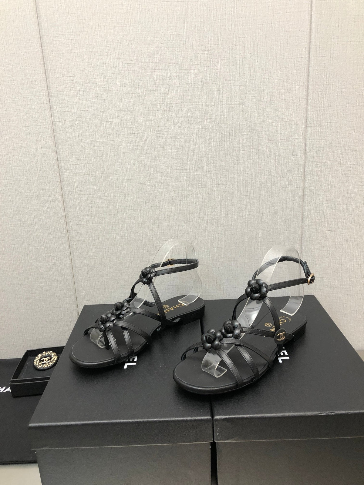 2023 CC Flat Sandals-S23 product image 7, provided for visual reference and product detail review