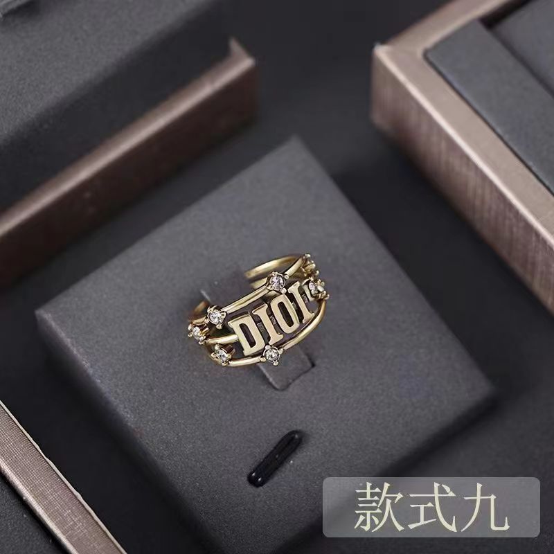 Retro diamond pearl Ring product image 10, provided for visual reference and product detail review