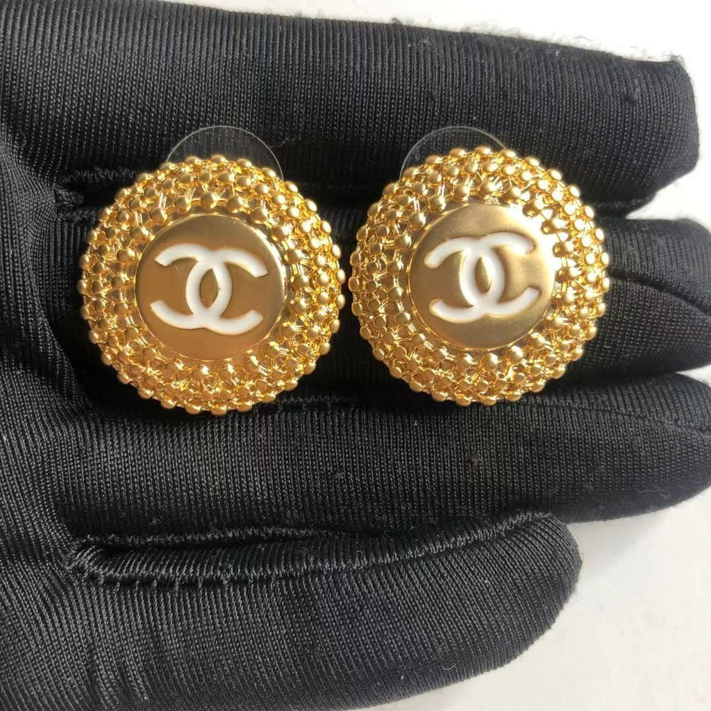 (C earrings) Small fragrant vintage earrings product image 25, provided for visual reference and product detail review