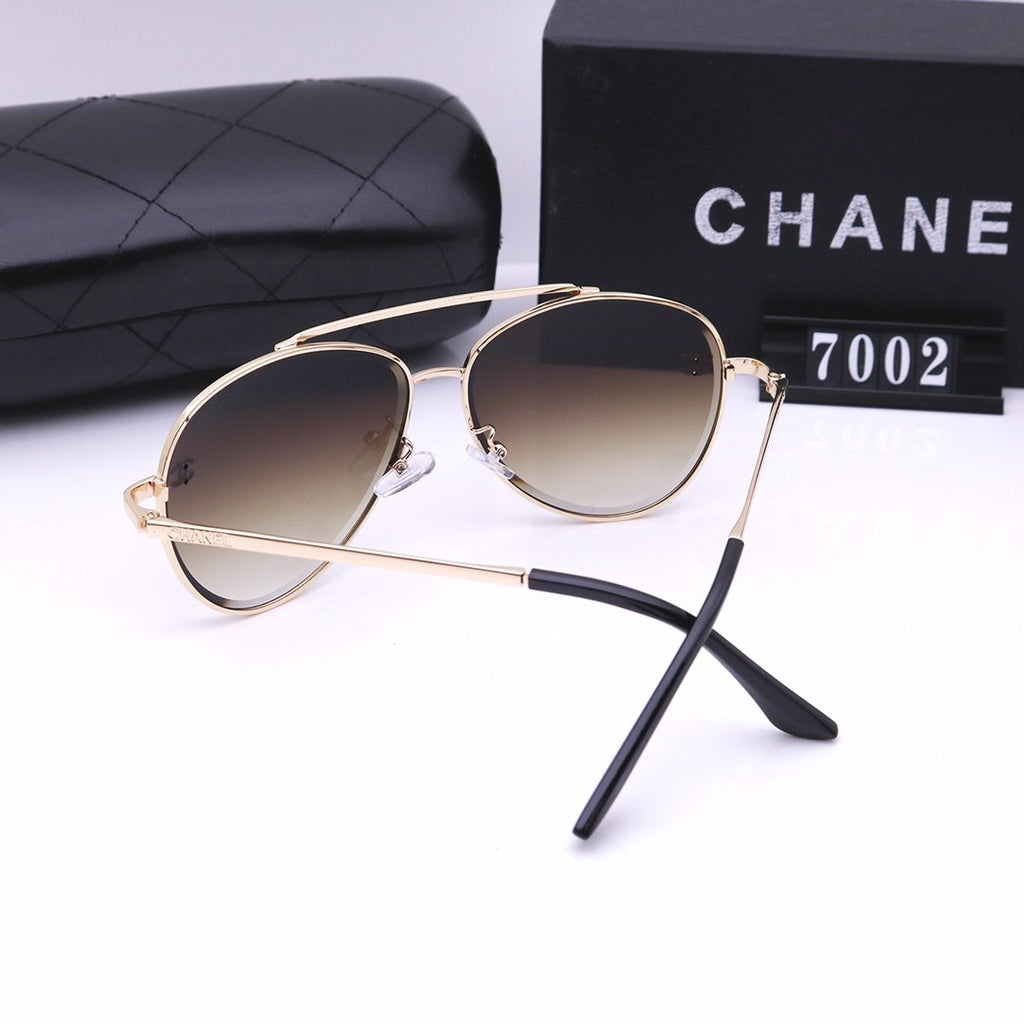 Classical Fashion Women Sunglasses product image 11, provided for visual reference and product detail review