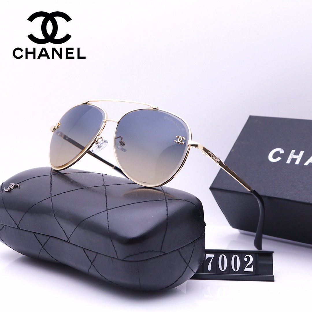 Classical Fashion Women Sunglasses product image 4, provided for visual reference and product detail review