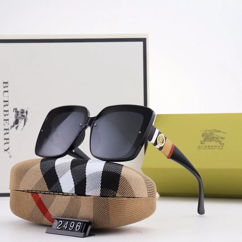 4 Colors Unisex Outdoor Beach Polarized Sunglasses product image 6, provided for visual reference and product detail review