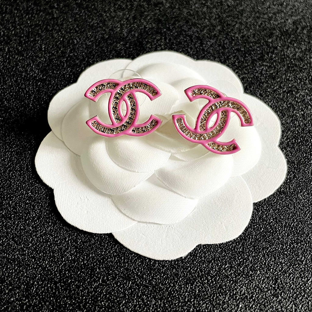 High-Quality Stud Earrings-135 product image 6, provided for visual reference and product detail review
