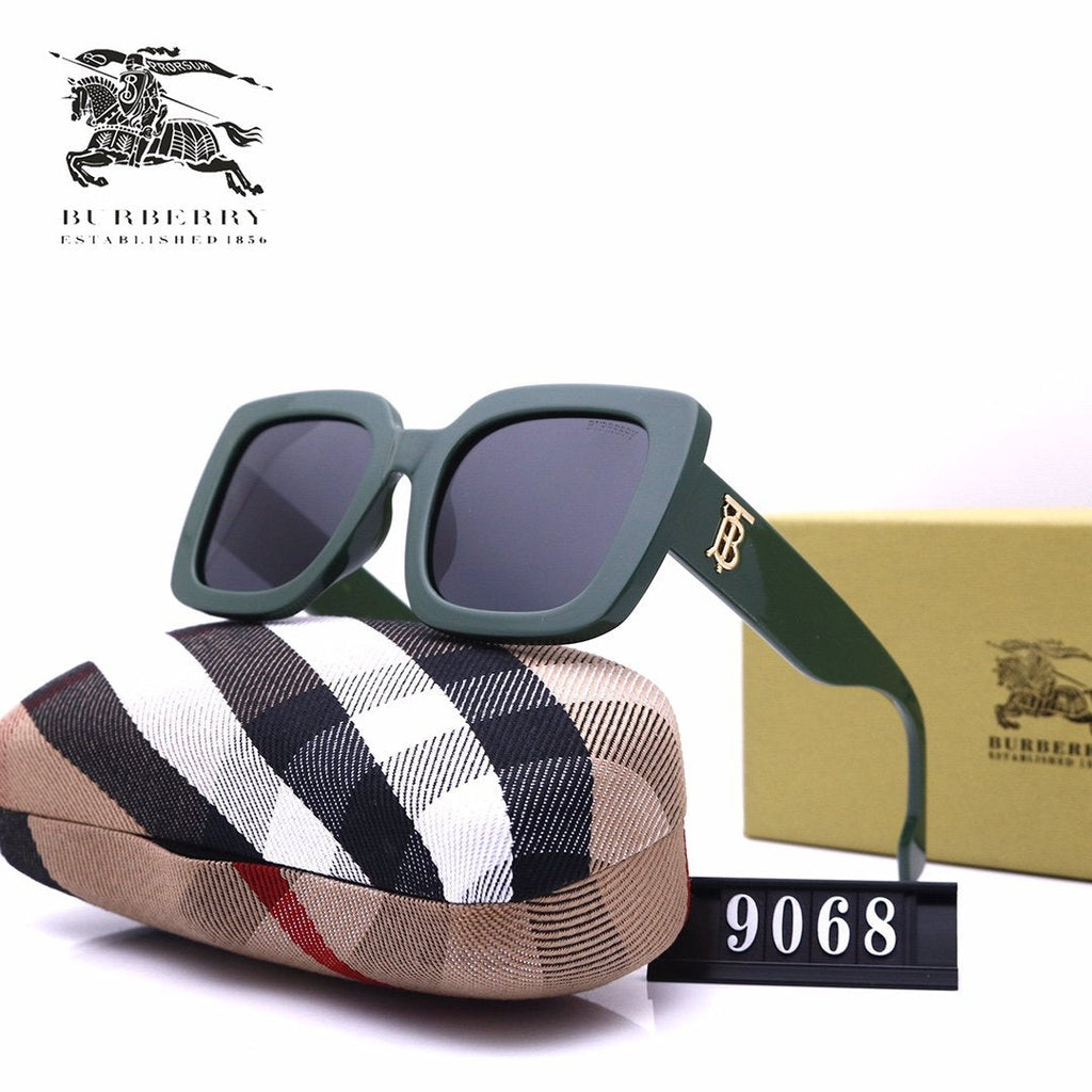 Fashion Classical Sunglasses for Women product image 1, provided for visual reference and product detail review