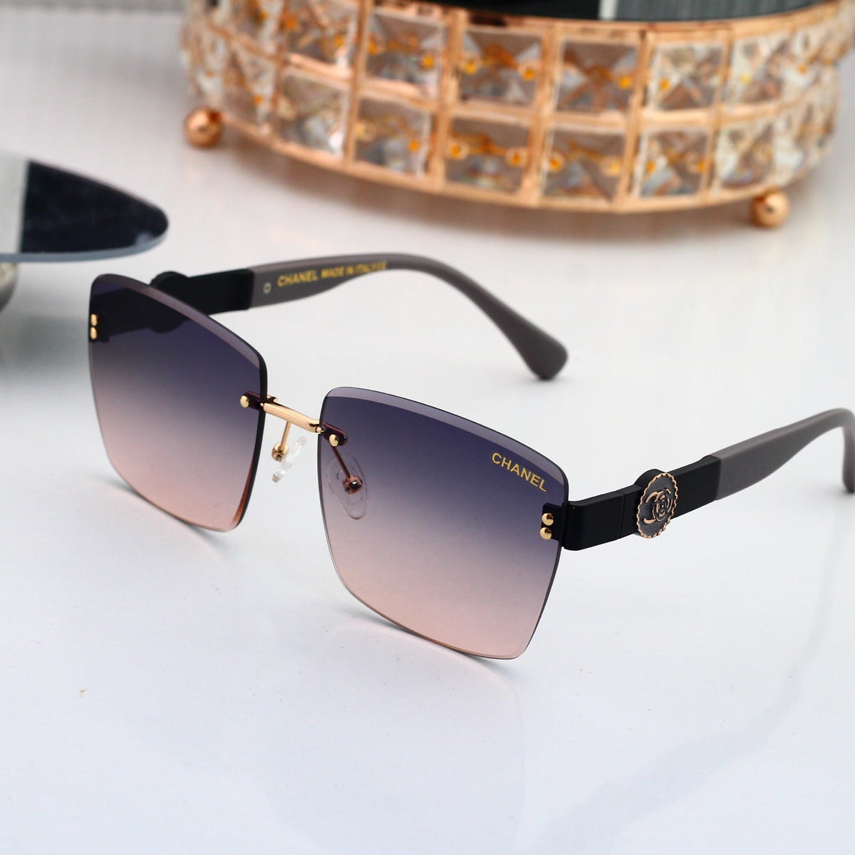 New Stylish Sunglasses-82 product image 7, provided for visual reference and product detail review